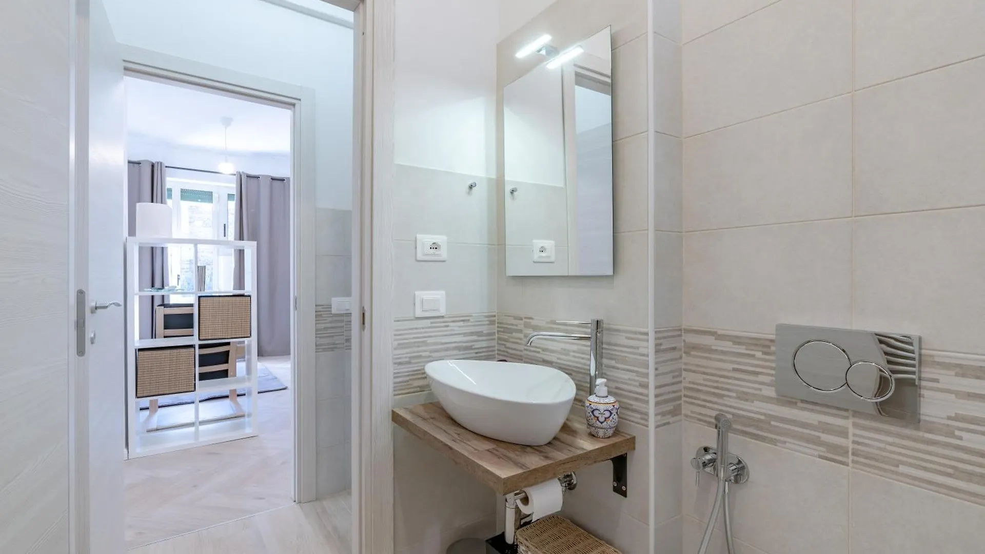 Magnolie Art Apartment Florence 0*,  Italy